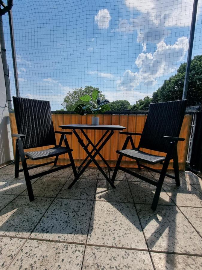 Apartment Naehe Duesseldorf Messe Expo, Airport, Train Station Duisburg Bagian luar foto
